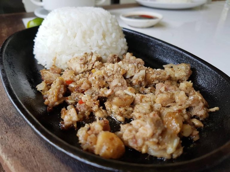 sisig.jpg