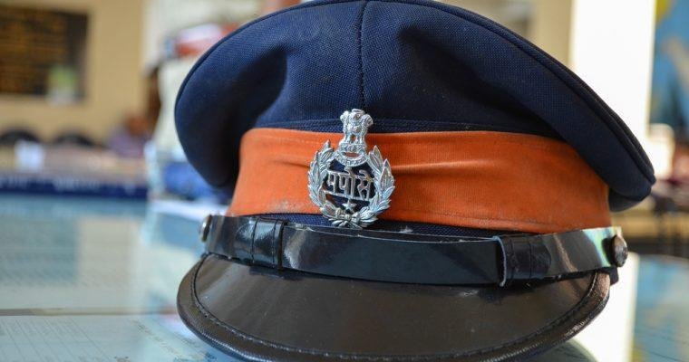 Indian-police-hat-760x400.jpg