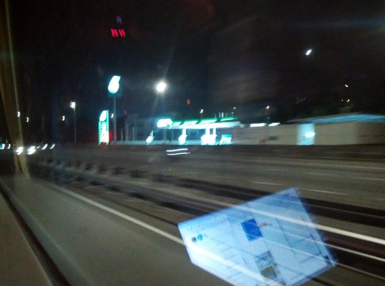 60 IMG_20191104_220956_HDR.jpg