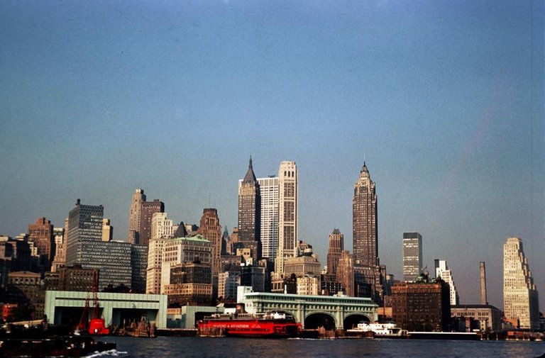 New_York_Skyline_1960_4.jpg