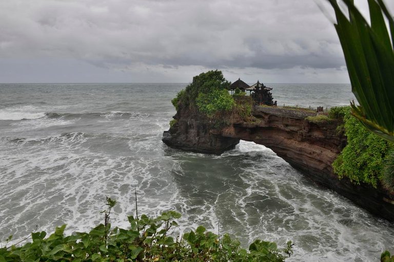 Tanah Lot1.JPG