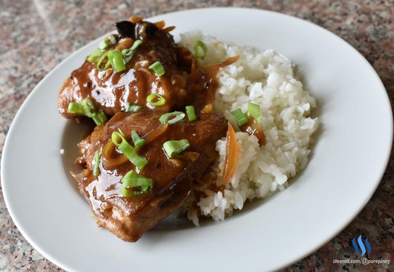 chicken adobo.jpg