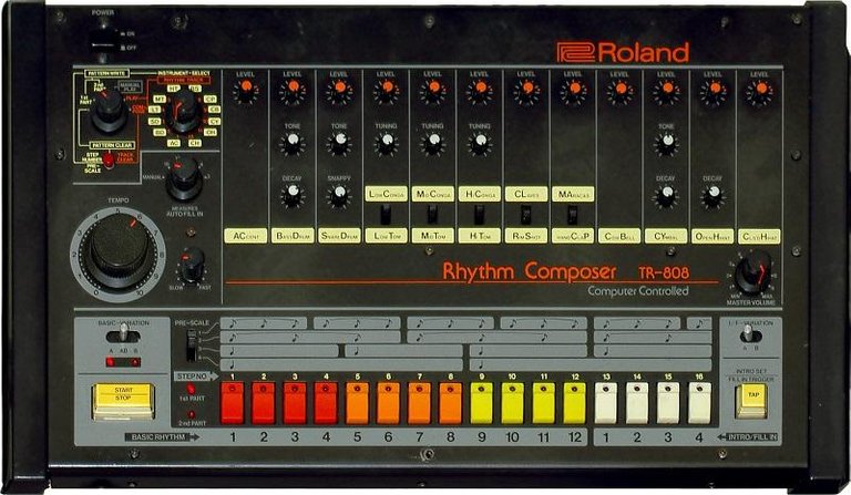 Roland_TR-808_(large).jpg