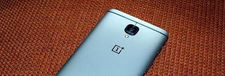 OnePlus_3_rear.jpg