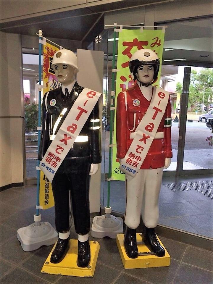 62LSYFPrSE6ezNLYnq_C9w (2).jpg