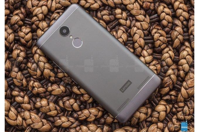 Lenovo-claims-it-will-be-the-first-to-launch-a-5G-smartphone-powered-by-Snapdragon-855-CPU.jpg