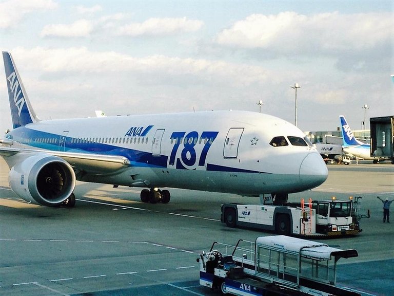 kkKgIDJQRxeV1mxn-iykJQ (2).jpg