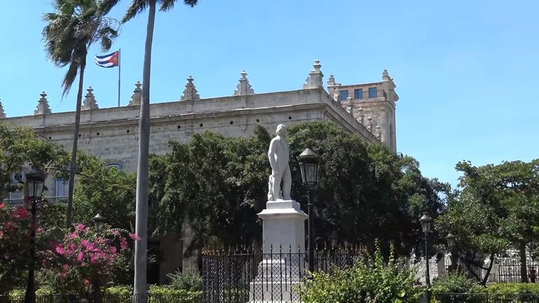 fountain Havana.jpg