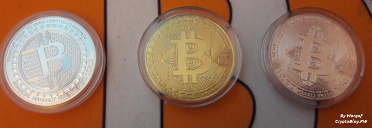 3-Coins_Bitcoin_850px.png