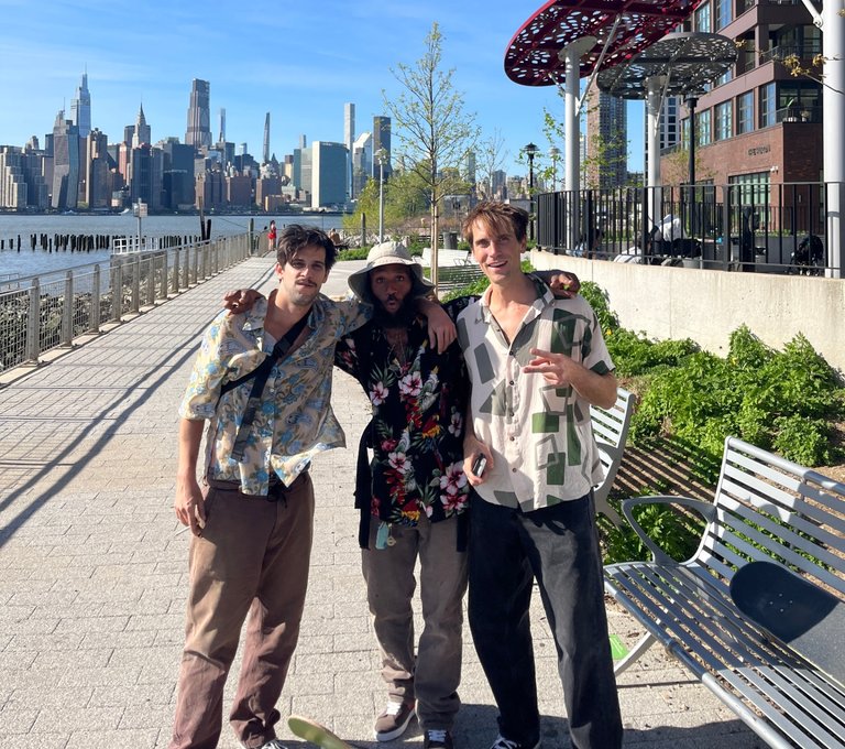 @floralshirtguy, and two other tropical-shirt-wearing-fellas