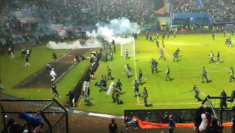 Kanjuruhan Malang Tragedy - 130 Dies After Football Match