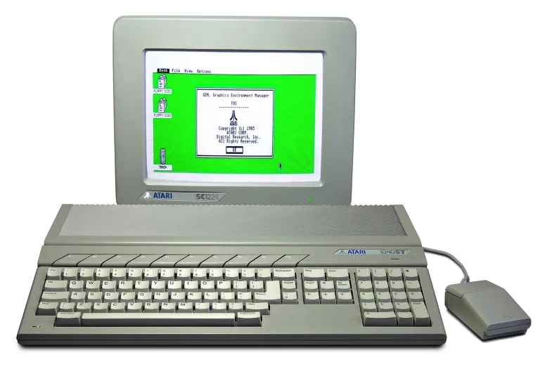 Atari 1040ST with its SC1224 monitor and mouse, showing the GEM desktop