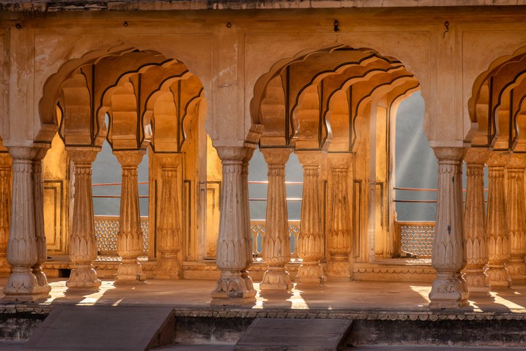 Sunrise in Amer Fort, India