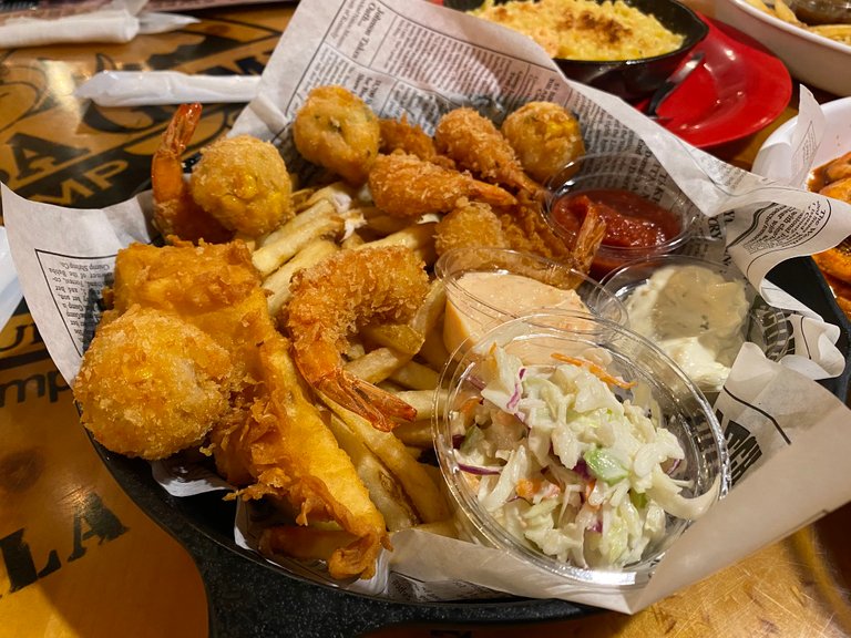 Forrest's Seafood Feast