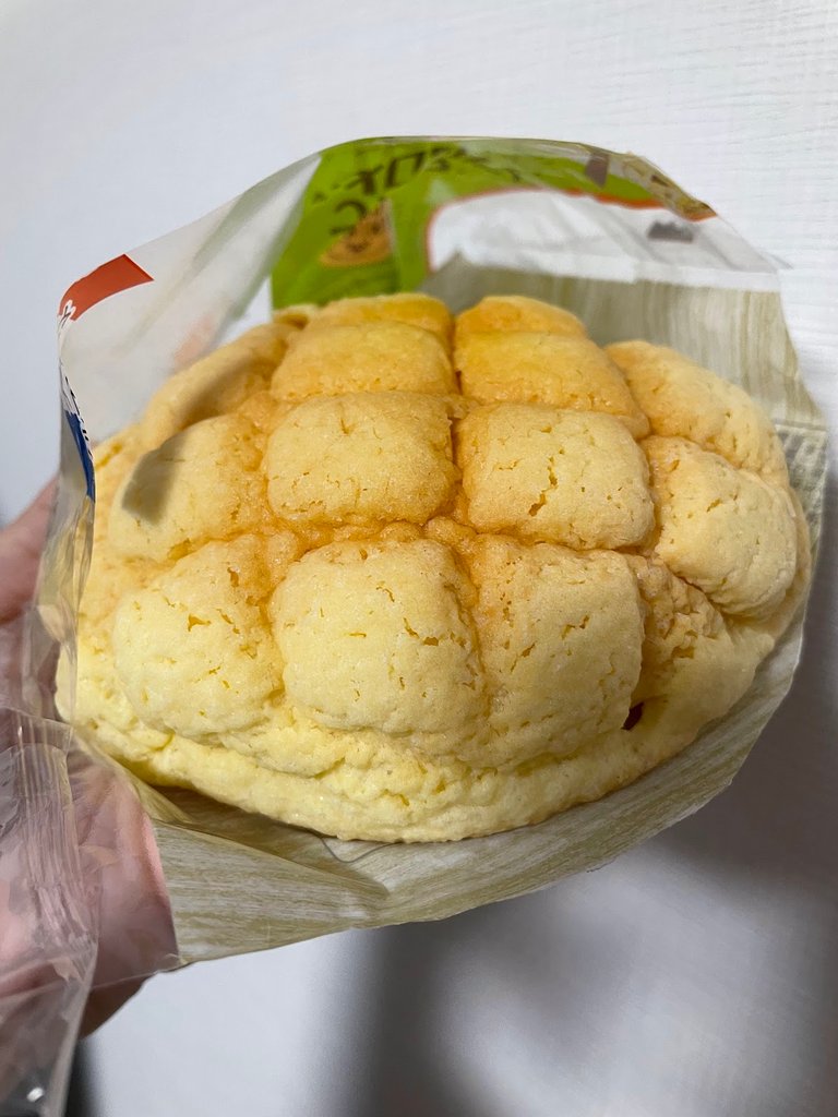 Melon Pan from Family Mart