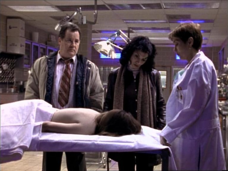 (source:imdb.com)