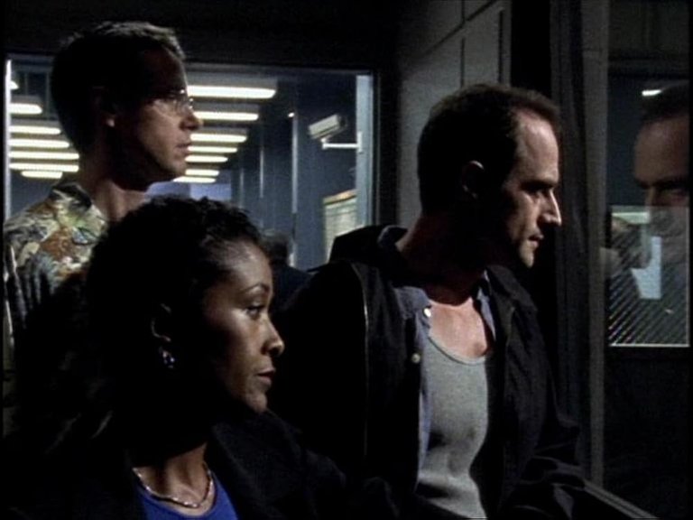 (source:imdb.com)