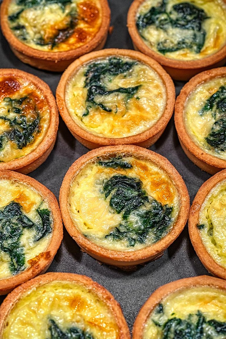 Spinach quiche