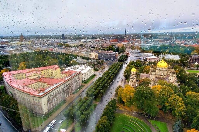 Old Town Riga - best time to visit