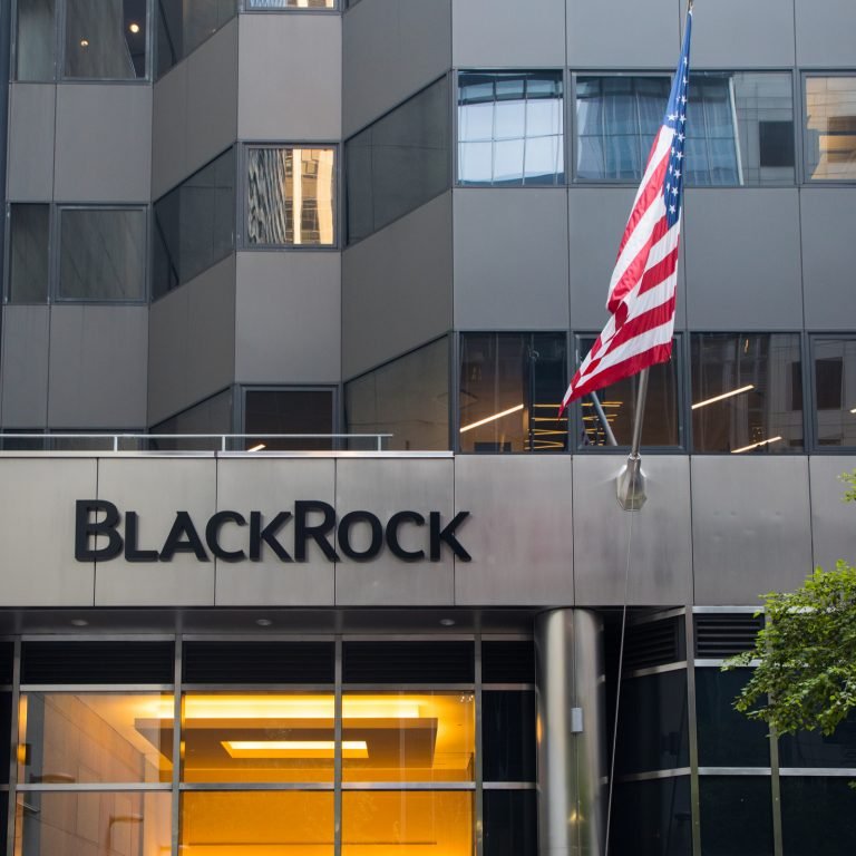 The Daily: Blackrock Probes Market, Coinbase to List Securities, Bitpay Gets a Bitlicense