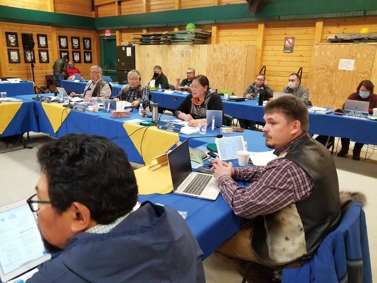 The board members of Nunavut Tunggavik Inc. discuss issues ranging from COVID-19 to caribou during their annual general meeting, on Oct. 20 to Oct. 22, in Cambridge Bay. Clockwise from top left: Stanley Anablak, the president of the Kitikmeot Inuit Association; NTI’s vice-president, James Eetoolook; NTI President Aluki Kotierk; Qikiqtani Inuit Association President P.J. Akeeagok; and the QIA’s vice-president, Levi Barnabas (Photo courtesy of the GN)