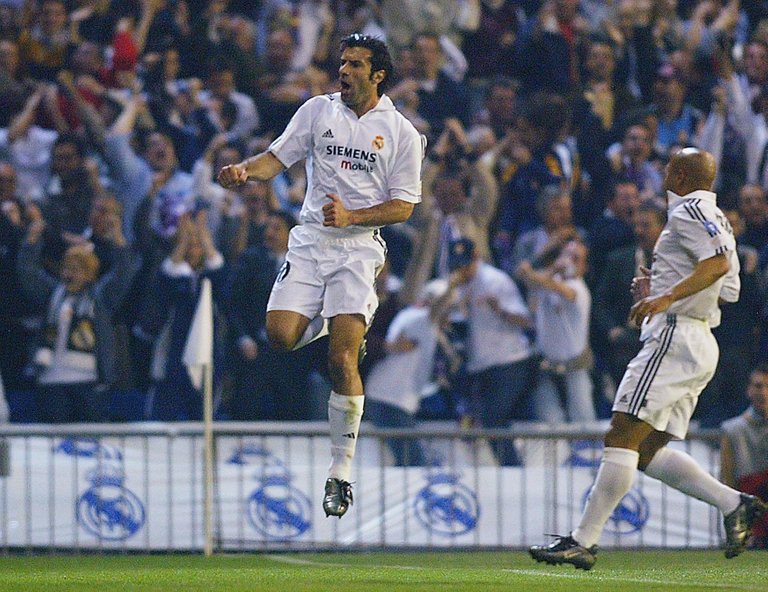 Luis Figo celebrating after opening the scoring https://linktr.ee/UEFAChampionsLeague