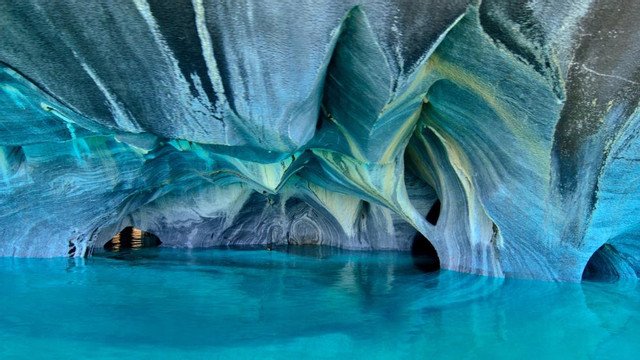 Marble_Caves_Chile