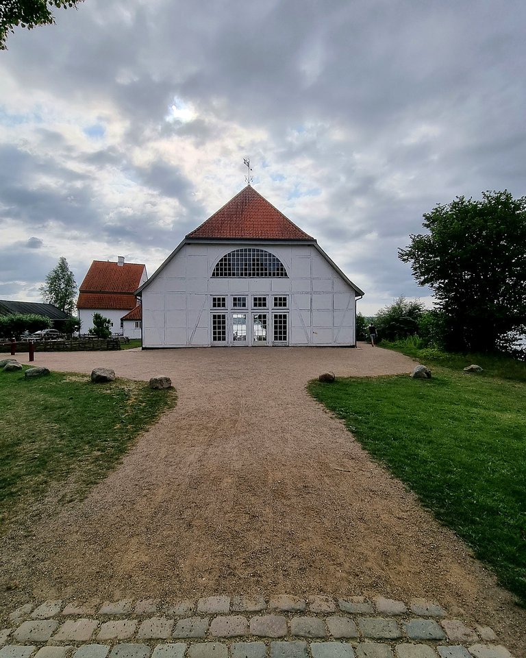 Lakeside building by Lake Esrum