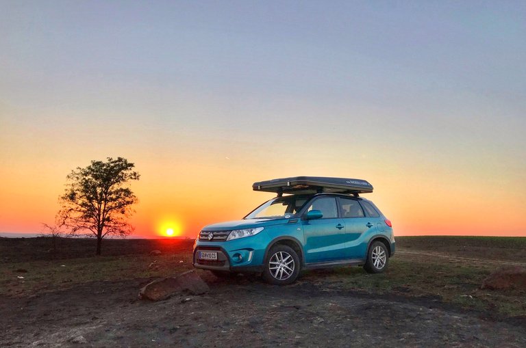 Dachzelt Vitara Sonnenuntergang