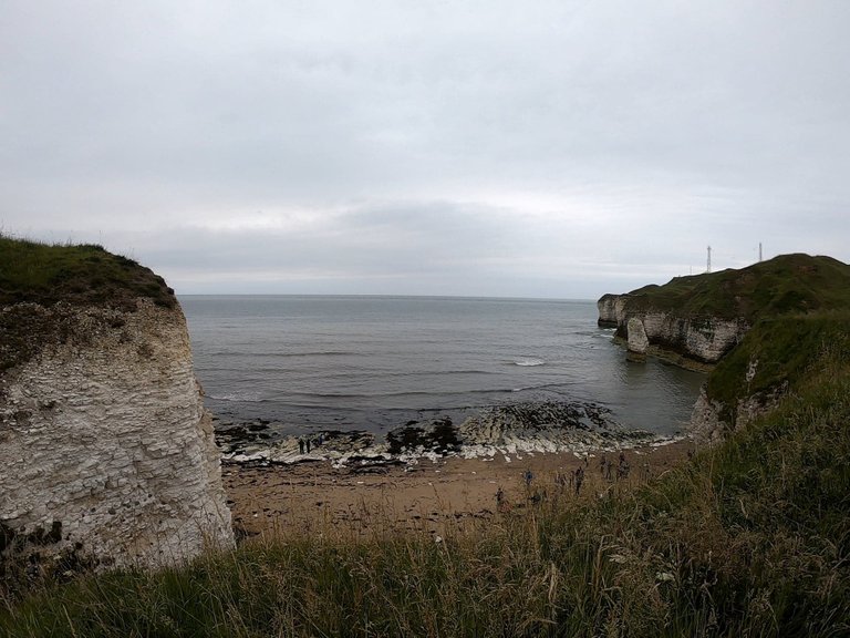 Picture of the beach and ocean.