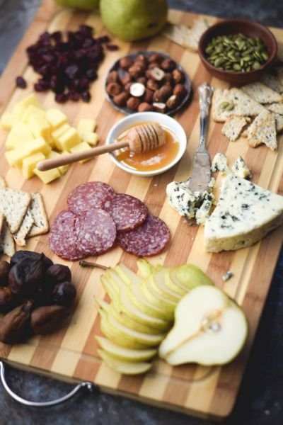 Building-a-Perfect-Holiday-Appetizer-Winter-Cheese-Board-Inspiration-6.jpg