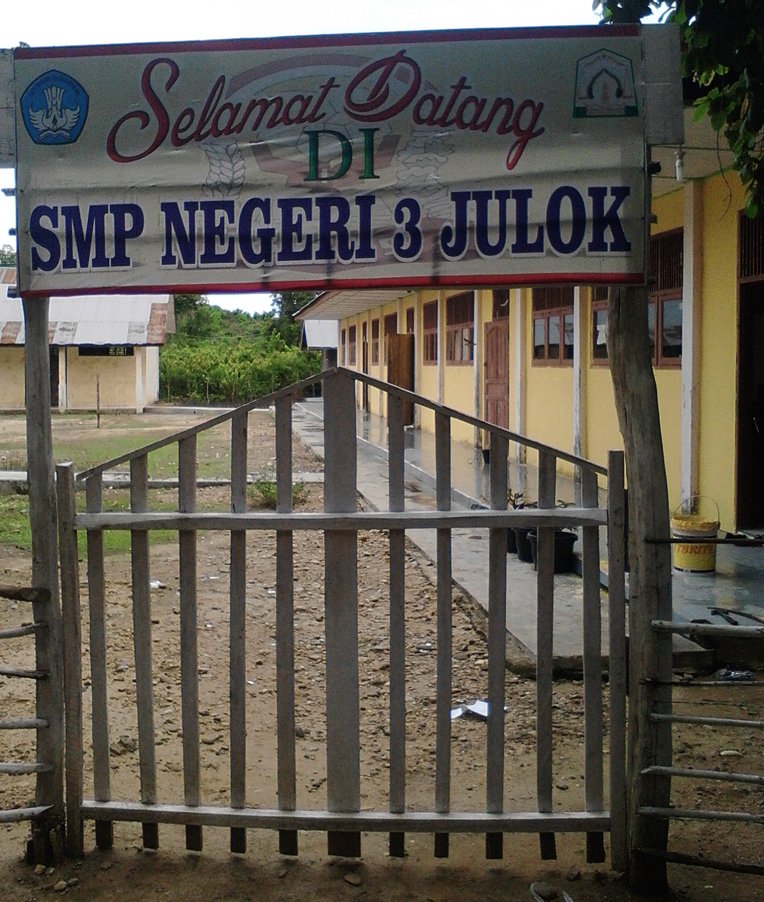 sekolah.jpg