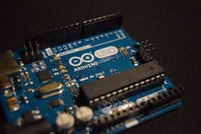 arduino-1128227_1920(1).jpg