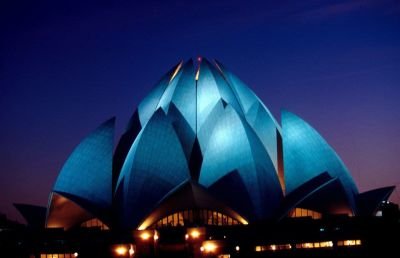 Bahais-Monument-The-Lotus-Temple-Delhi.jpg