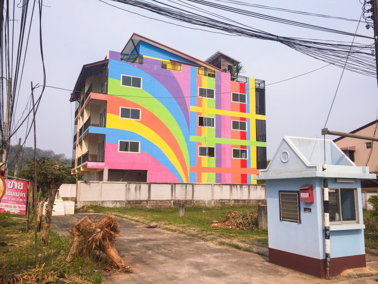 colourful house.jpg