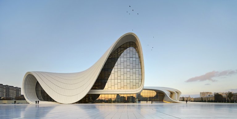 zaha+hadid+2.jpg