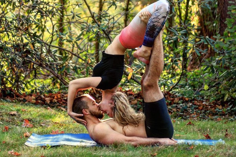 acroyoga-proposal.jpg