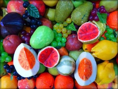 COLOURFUL FRUIT.jpg