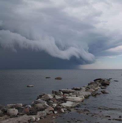 Cloud_cumulonimbus_at_baltic_sea(1).jpg