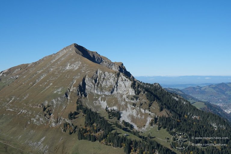  " "View of Hochmatt during the 'Gastlosen Tour' hike (Schweizmobil 262)""