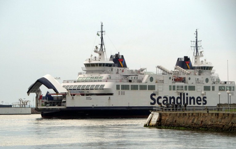 Car ferry