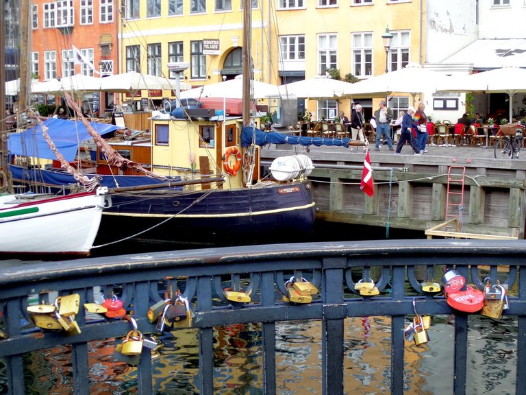 Love locks