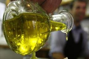 olive-oil.jpg