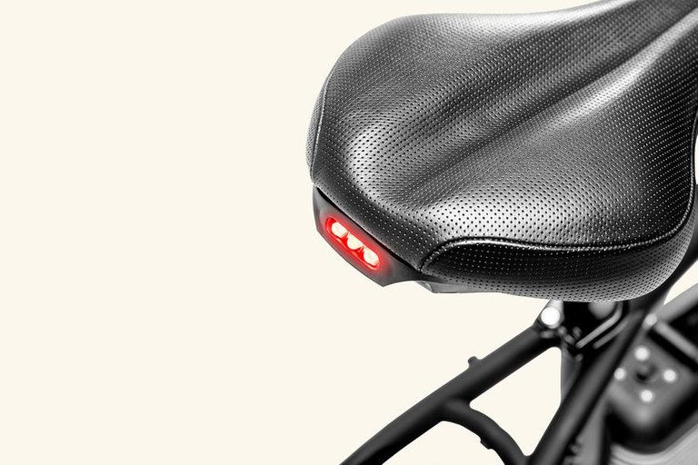 rally_saddle_900x.jpg