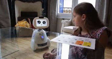 Buddy-Smart-Emotional-Robot.mp4
