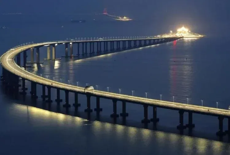 china-bridge-on-sea_1540338172.webp