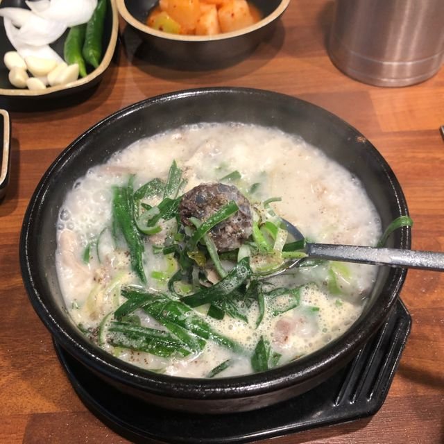 10f98cf3b9e6c44e9a452769486aa1e7