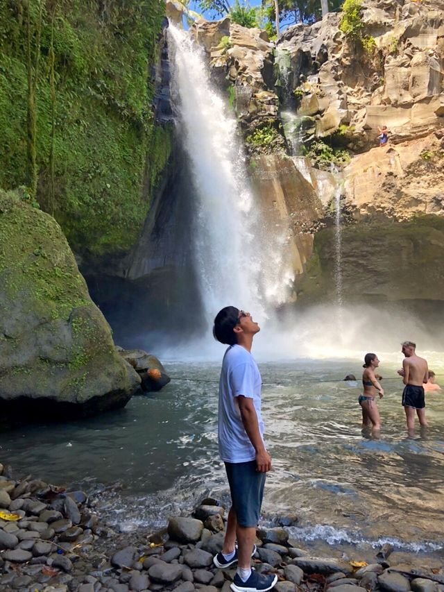 60aeb5ce163a4241fd175fde0c1b3640