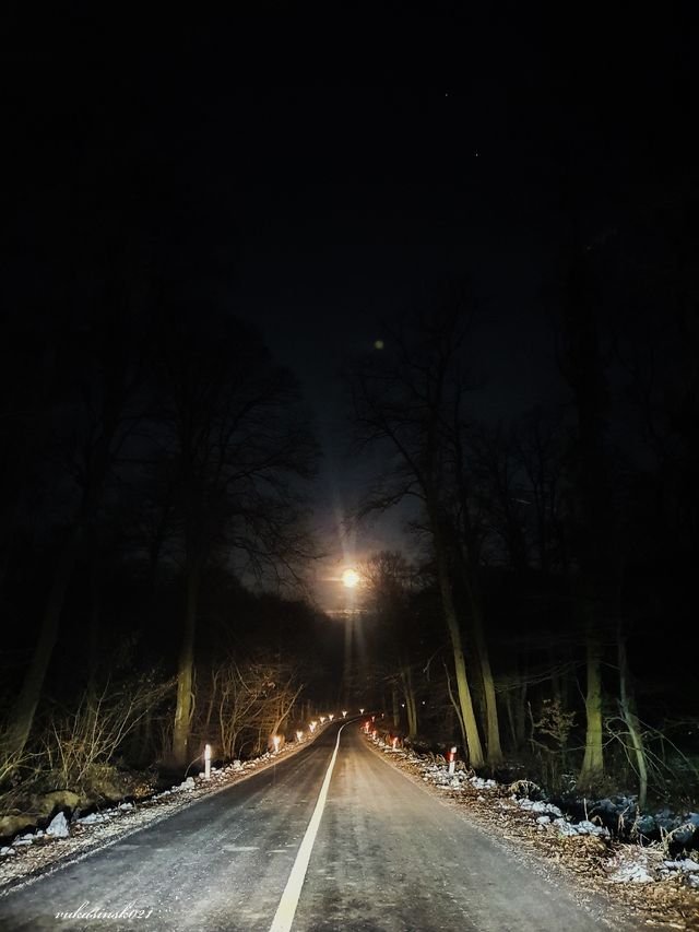 6b47cf34830e4572db144d2e16ea7b8e