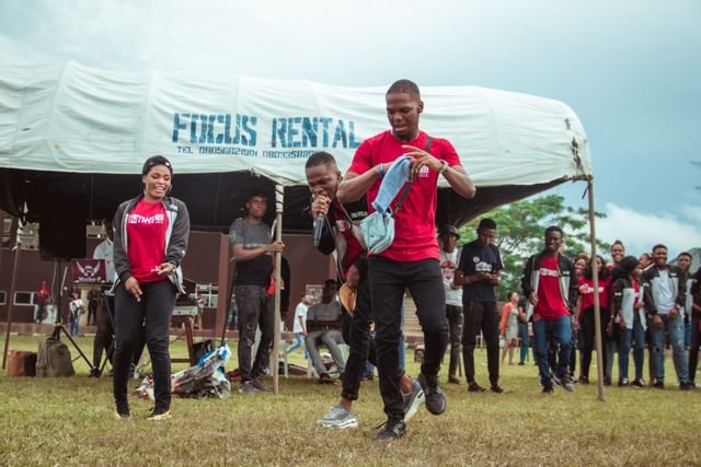 8d54bd6518d13878d156756b9741a590